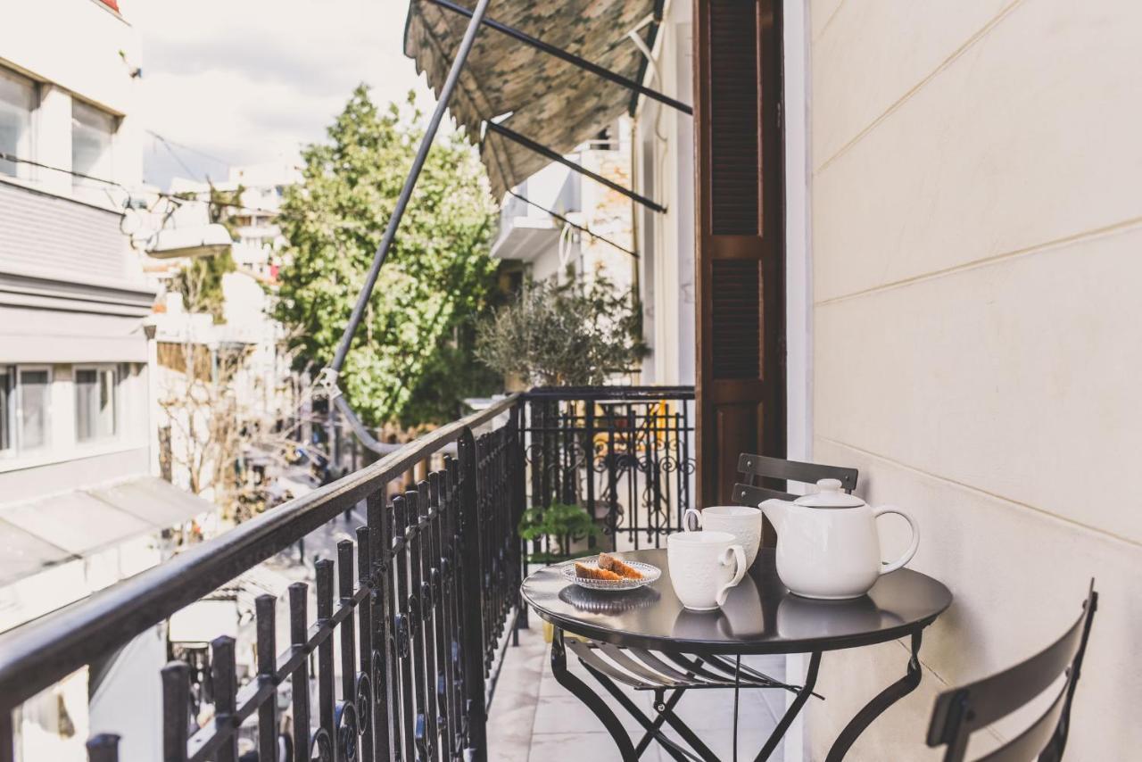 Neoclassical Apartment Near Acropolis - Livingstone Crystal أثينا المظهر الخارجي الصورة